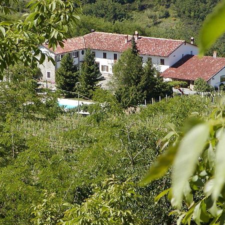 Agriturismo Rupestr Канелли Экстерьер фото