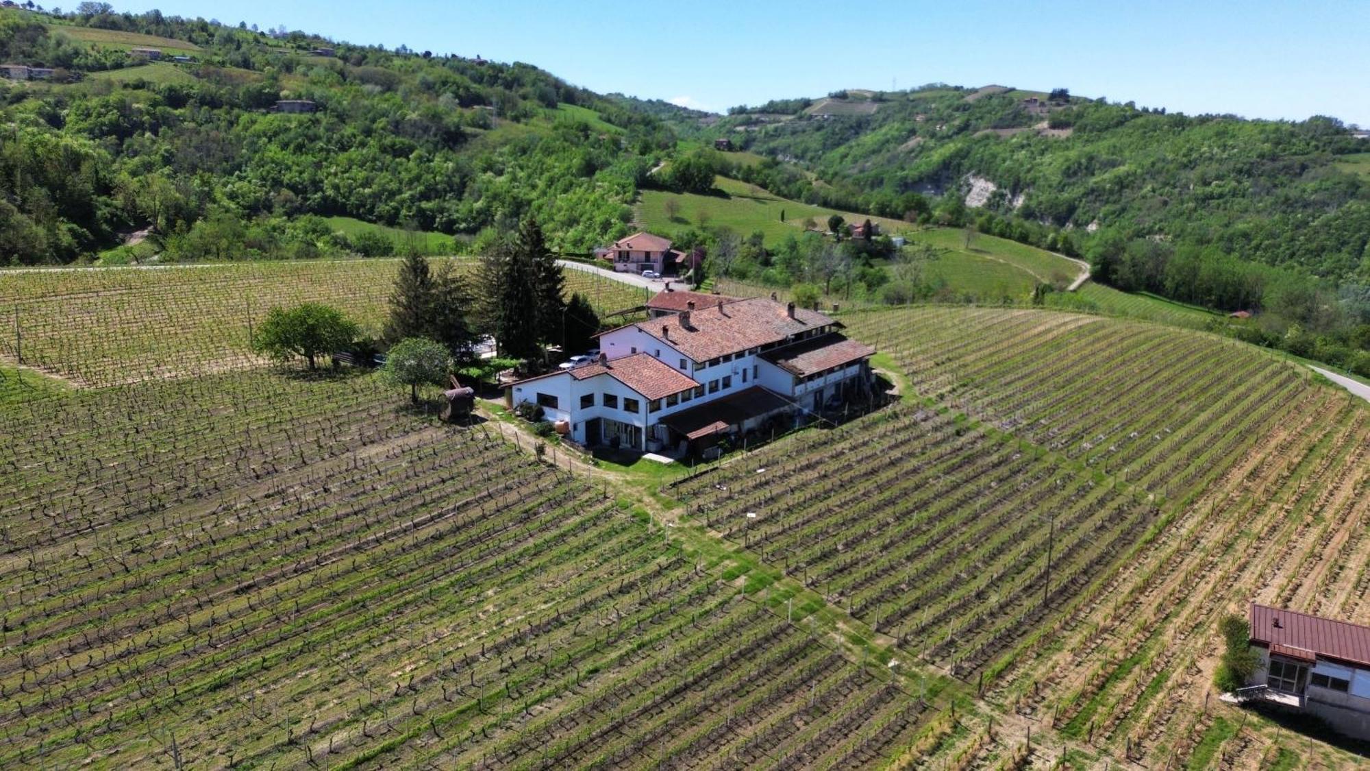 Agriturismo Rupestr Канелли Экстерьер фото
